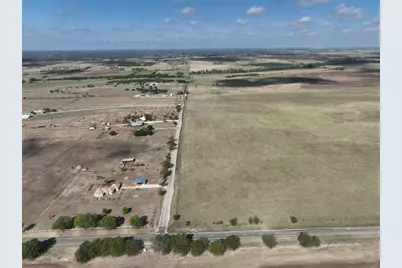 000 County Rd 269, Oglesby, TX 76561 - Photo 38