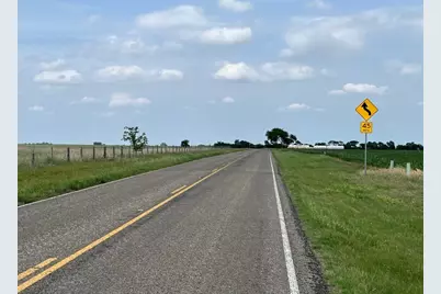 000 County Rd 269, Oglesby, TX 76561 - Photo 16