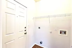 308 Rinehardt St, Hutto, TX 78634 - Photo 12