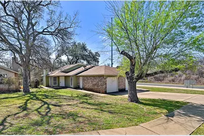 4407 Limewood Court, Austin, TX 78727 - Photo 2