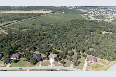 112 McLeod, Cedar Creek, TX 78612 - Photo 38