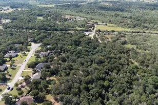 112 McLeod, Cedar Creek, TX 78612 - Photo 34