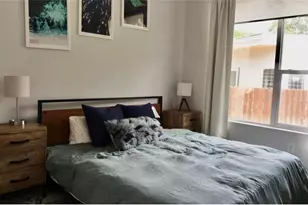 1131 Mason Ave, Austin, TX 78721 - Photo 14