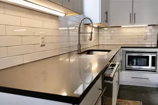 1131 Mason Ave, Austin, TX 78721 - Photo 8