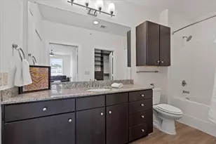 1900 Barton Springs Rd, Austin, TX 78704 - Photo 18