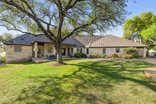 27501 Waterfall Hill Pkwy, Spicewood, TX 78669 - Photo 24