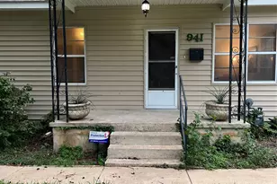 941 E 52nd St, Austin, TX 78751 - Photo 2