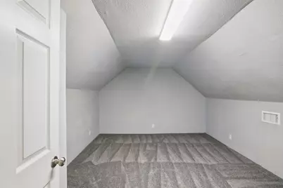 106 Woodcutter Court, Bastrop, TX 78602 - Photo 30