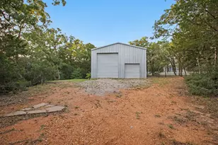 106 Woodcutter Ct, Bastrop, TX 78602 - Photo 38