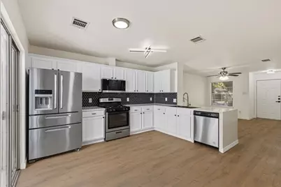 1007 Port Daniel Drive, Leander, TX 78641 - Photo 6