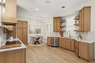 331 The Hills Dr, Austin, TX 78738 - Photo 14