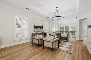 331 The Hills Dr, Austin, TX 78738 - Photo 10