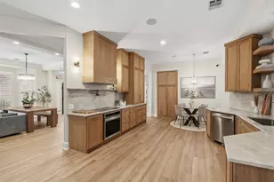 331 The Hills Dr, Austin, TX 78738 - Photo 14