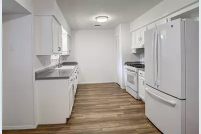 6012 Wagon Bend, Austin, TX 78744 - Photo 8
