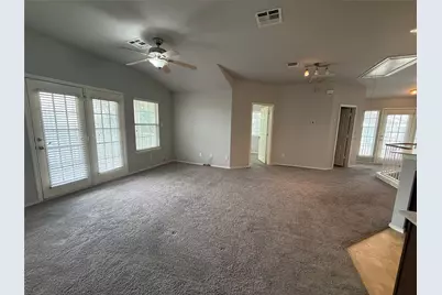 1900 Scofield Ridge Parkway #4701, Austin, TX 78727 - Photo 10