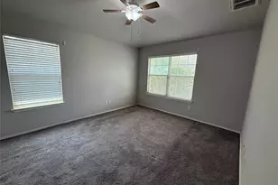 1900 Scofield Ridge Pkwy, Austin, TX 78727 - Photo 10