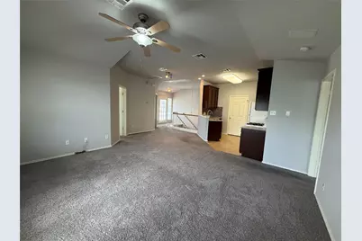 1900 Scofield Ridge Parkway #4701, Austin, TX 78727 - Photo 6