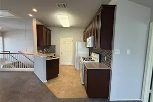 1900 Scofield Ridge Pkwy, Austin, TX 78727 - Photo 6