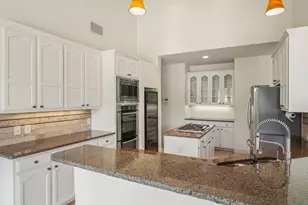 1710 Lakeway Blvd, Lakeway, TX 78734 - Photo 4