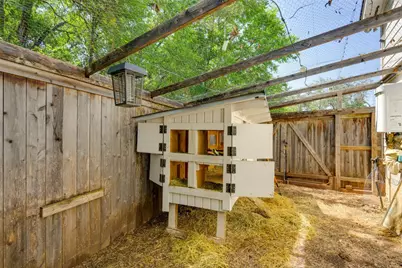 1305 Village West Drive, Austin, TX 78733 - Photo 36