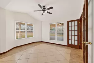 300 Hickok Ct, Austin, TX 78753 - Photo 12