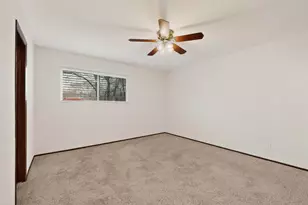 300 Hickok Ct, Austin, TX 78753 - Photo 14