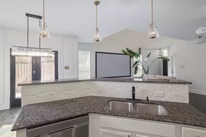 2101 Rivers Edge Way #26, Austin, TX 78741 - Photo 12