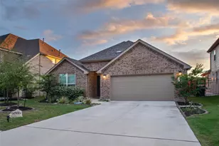 6808 Cliff Rose Dr, Spicewood, TX 78669 - Photo 2