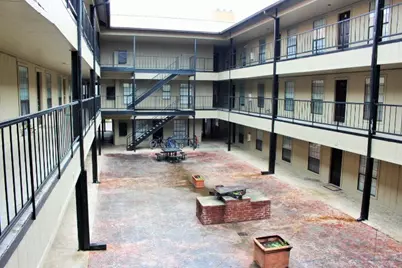 2401 Leon Street #200, Austin, TX 78705 - Photo 10