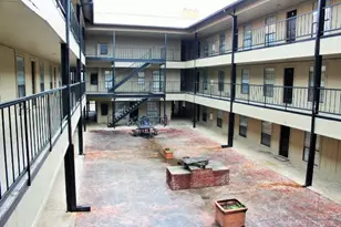 2401 Leon St, Austin, TX 78705 - Photo 10