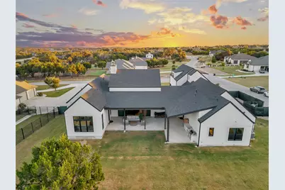 508 Gemma Drive, Liberty Hill, TX 78642 - Photo 36