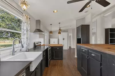 1029 Lower Red Rock Road, Bastrop, TX 78602 - Photo 10