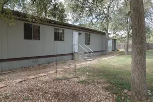 150 Mandy Ln, Red Rock, TX 78662 - Photo 2