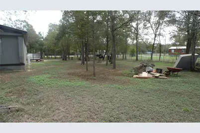 150 Mandy Lane, Red Rock, TX 78662 - Photo 30