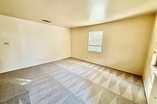 2411 S 5th St, Austin, TX 78704 - Photo 4