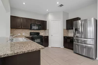 518 Luna Vista Drive, Hutto, TX 78634 - Photo 6