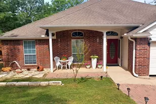 199 Ulupau Cir, Bastrop, TX 78602 - Photo 2