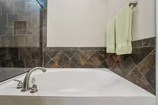 2010 American Dr, Lago Vista, TX 78645 - Photo 18