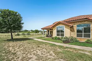 2010 American Dr, Lago Vista, TX 78645 - Photo 28