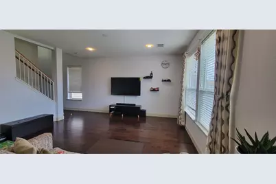 11105 Los Comancheros Road, Austin, TX 78717 - Photo 2