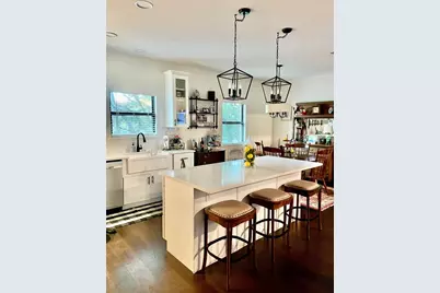 705 Lisa Drive, Austin, TX 78733 - Photo 8