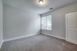 132 Kahalulu Dr, Bastrop, TX 78602 - Photo 18