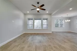 132 Kahalulu Dr, Bastrop, TX 78602 - Photo 4