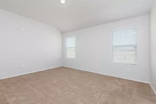 105 Black Wolf Run, San Marcos, TX 78666 - Photo 12