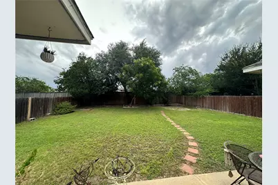 908 Honeysuckle Drive, Leander, TX 78641 - Photo 2