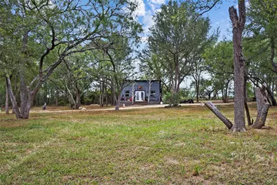 124 Valley Creek Drive, Cedar Creek, TX 78612 - Photo 16