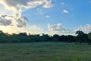 124 Valley Creek Dr, Cedar Creek, TX 78612 - Photo 14