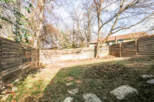 2301 Tern Cir, Austin, TX 78744 - Photo 14