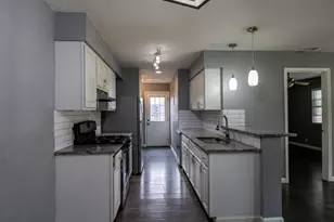 2301 Tern Cir, Austin, TX 78744 - Photo 2