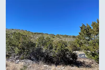 305 Walnut Springs Ranch Road, Uvalde, TX 78801 - Photo 18